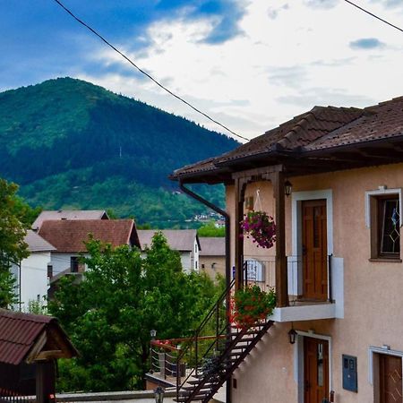 The View Apartment Visoko Exterior foto
