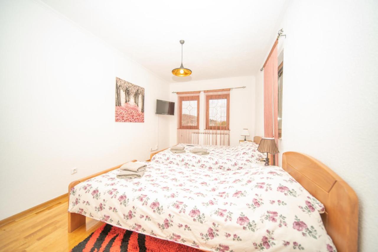 The View Apartment Visoko Exterior foto